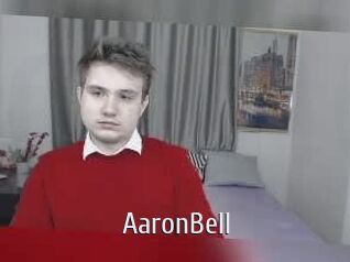 Aaron_Bell Cigare à moustache