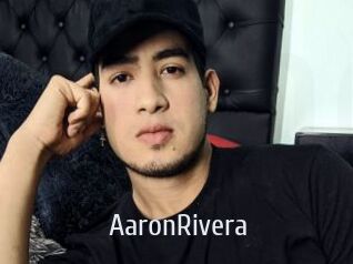 AaronRivera Cigare à moustache