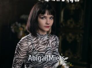 AbigailMiers Cigare à moustache