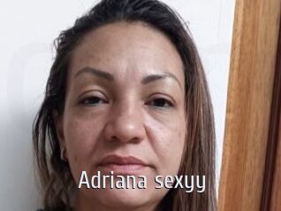Adriana_sexyy Cigare à moustache