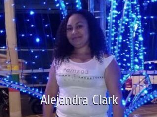 Alejandra_Clark Cigare à moustache