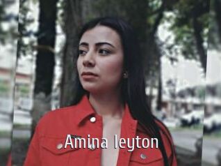 Amina_leyton Cigare à moustache