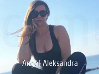 Angel_Aleksandra Cigare à moustache