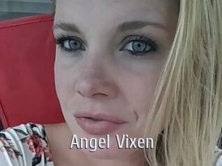Angel_Vixen Cigare à moustache