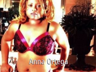 Anna_Ortega