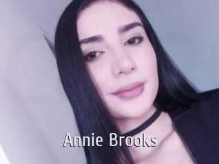 Annie_Brooks