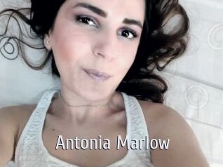 Antonia_Marlow Cigare à moustache