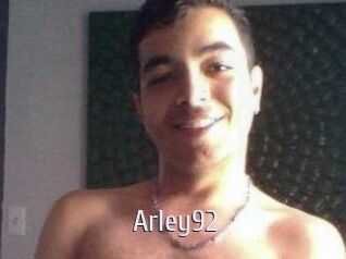 Arley92 Cigare à moustache