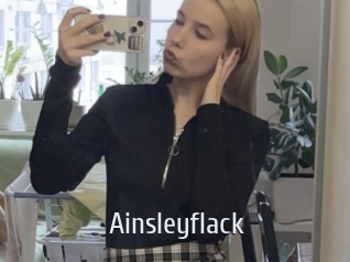 ainsleyflack Cigare à moustache