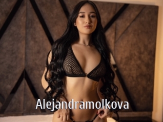 alejandramolkova Cigare à moustache