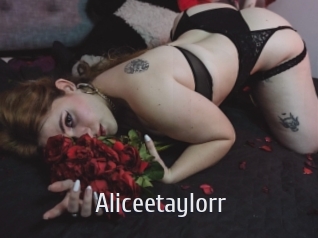 aliceetaylorr Cigare à moustache