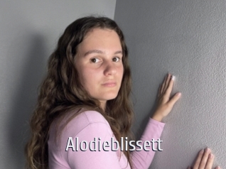 alodieblissett Cigare à moustache