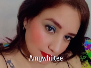 amywhiitee Cigare à moustache