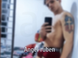 angel_ruben Cigare à moustache