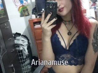 arianamuse Cigare à moustache