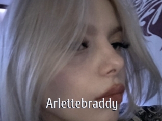 arlettebraddy Cigare à moustache