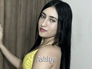 ashlye Cigare à moustache