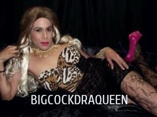BIG_COCK_DRA_QUEEN Cigare à moustache