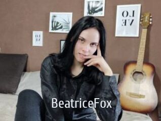 BeatriceFox Cigare à moustache