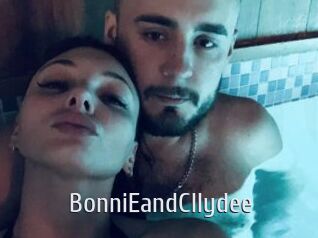 BonniEandCllydee Cigare à moustache