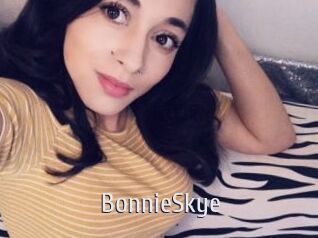 BonnieSkye Cigare à moustache