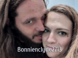 bonnienclyde2713 Cigare à moustache