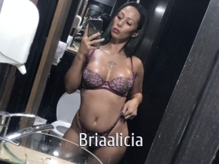 briaalicia Cigare à moustache