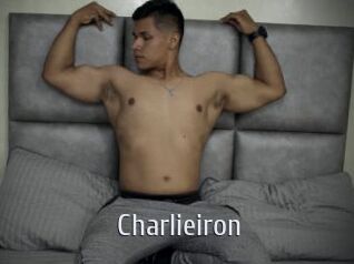 charlieiron Cigare à moustache