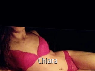 chiara Cigare à moustache