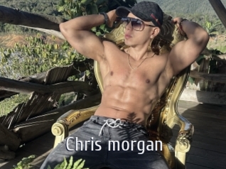 chris_morgan Cigare à moustache