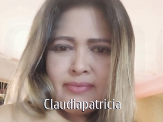 claudiapatricia Cigare à moustache