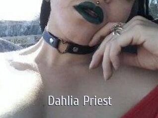 Dahlia_Priest Cigare à moustache