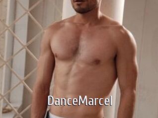 DanceMarcel Cigare à moustache