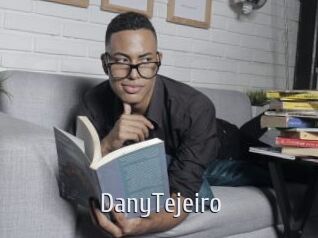 DanyTejeiro Cigare à moustache
