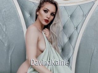 DavinaKaine Cigare à moustache