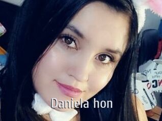 daniela_hon Cigare à moustache