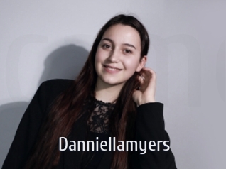danniellamyers Cigare à moustache