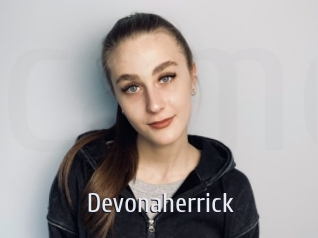 devonaherrick Cigare à moustache