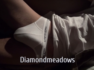 diamondmeadows Cigare à moustache
