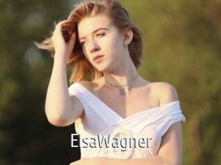 ElsaWagner Cigare à moustache