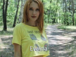 Evelina Cigare à moustache
