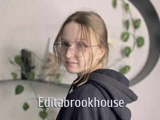 editabrookhouse Cigare à moustache