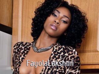 FayolaLakshmi Cigare à moustache
