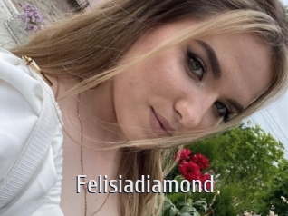 felisiadiamond Cigare à moustache