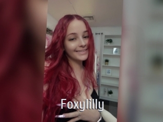 Foxylilly
