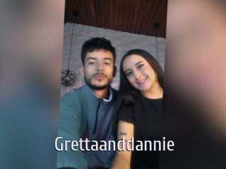 grettaanddannie Cigare à moustache