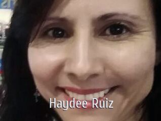 Haydee_Ruiz Cigare à moustache