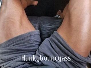 hunkybouncyass Cigare à moustache