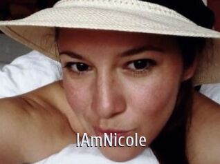 IAmNicole Cigare à moustache