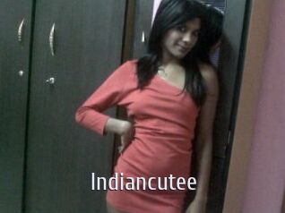 Indiancutee Cigare à moustache